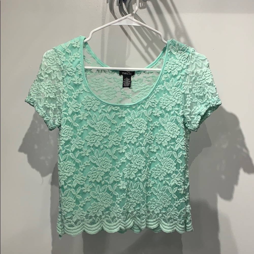 t- shirt
